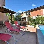 度假居 House With A Swimming Pool Basina, Hvar - 8731 Vrbanj