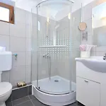 度假居 House With A Swimming Pool Basina, Hvar - 8731 Vrbanj