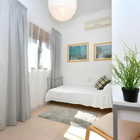 House With A Swimming Pool Basina, Hvar - 8731 Vrbanj